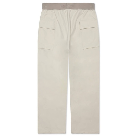 Essentials Wheat Women’s Cargo Pants Sz. L​